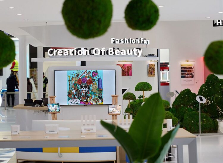 華為帶領多款高階時尚科技新品 MWC 2024 亮相 華為帶領多款高階時尚科技新品 MWC 2024 亮相