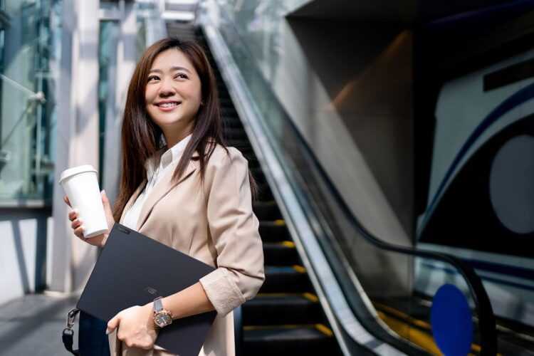 再度蟬聯商用電腦2023市佔冠軍 華碩祭出「六大王牌」備戰