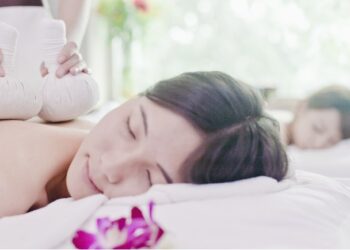 肩頸按摩致動脈剝離？醫提醒按摩也有風險，有異常症狀立即就醫！