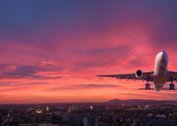 過年出國返鄉往來頻繁，需要看旅遊醫學門診？相關QA一次看