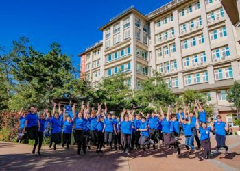 建立完善長照體系 青松健康提供長輩「有感照顧」