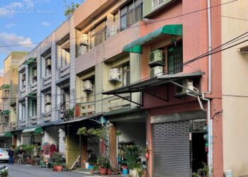 透天到底哪裡好？他一個人住到快崩潰…怒揪「6大問題」：很累、很煩