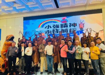 小強精神、永往前行-好地方做公益噱頭有趣