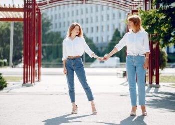 如何看身材體型挑選牛仔褲呢？5招挑選方式報你知！