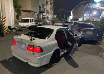 夜間巡邏鷹眼見毒通車輛-追緝過程遭衝撞-湖警正確使用警械-查獲通緝犯及毒品