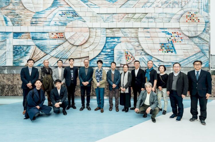 《野村萬齋狂言劇場》日本知名狂言師野村萬齋率領萬作之會昨(8)日下午抵達高雄將演出三場