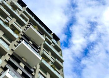 3分鐘雙捷運、不用2千萬　一卡皮箱入住大安區！網吐槽：土地價值差很大