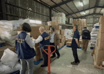 批檢警配合操作輿論、未提示拘票正本　進口蘇丹紅負責人李彥廷控違法逮捕