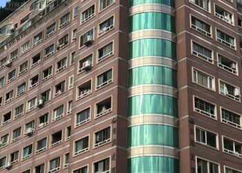 每坪比實登價低3萬爽撿便宜？網看條件狂嫌棄：垃圾物件