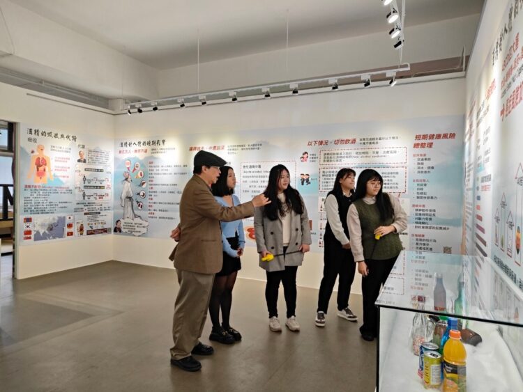 陳建仁院長大力支持! 輔大讓你「眼見為憑」看見酒精真相 陳建仁院長大力支持!-輔大讓你「眼見為憑」看見酒精真相