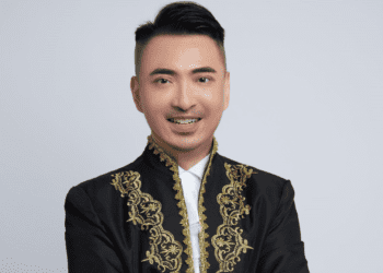 「alpha財富學院」創辦人jasper院長-推出頂級富豪級投資課程