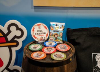 日式速食app座位點餐-消費滿180元送日漫手機支架盲袋-每週再抽33金點