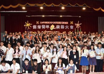 高雄市優秀青年表揚大會-表揚學校暨社會優秀青年