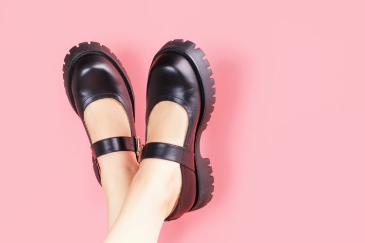 瑪莉珍鞋穿搭公式介紹 可以甜美可以女人味 瑪莉珍鞋穿搭公式介紹-可以甜美可以女人味