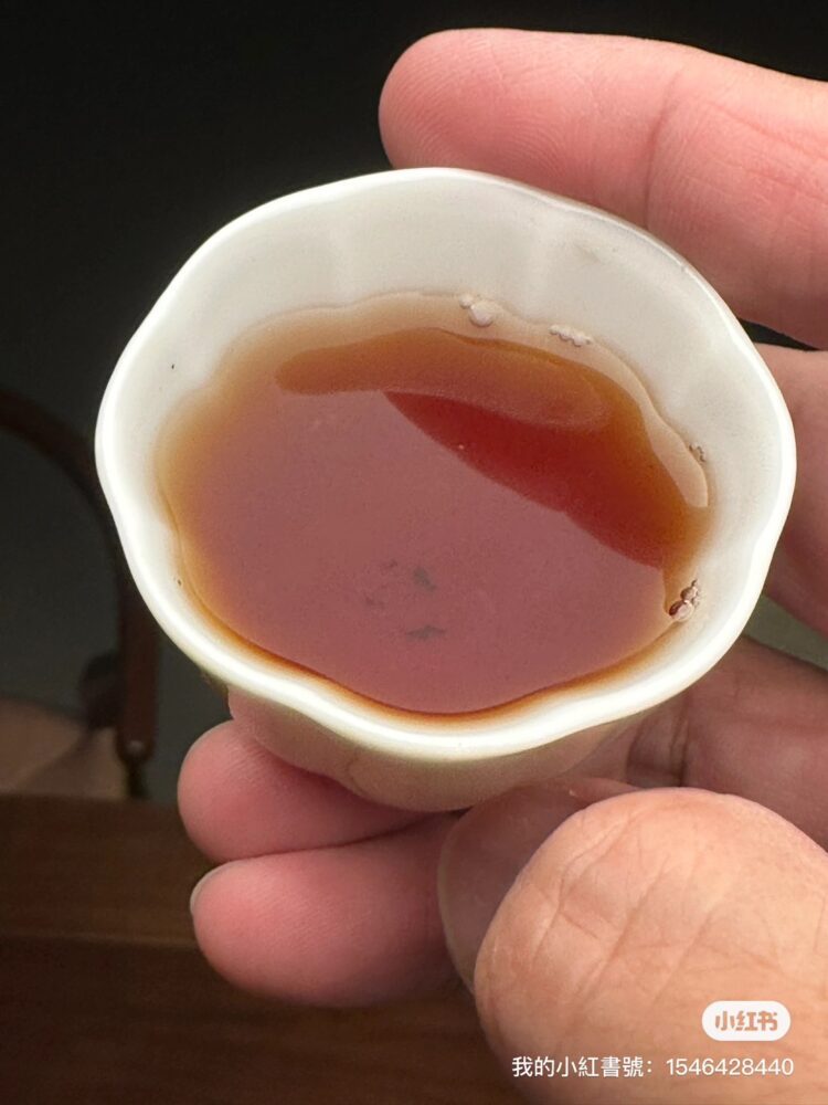 飲詩有感|嗅覺精新極,嘗知骨自輕 飲詩有感|嗅覺精新極,嘗知骨自輕