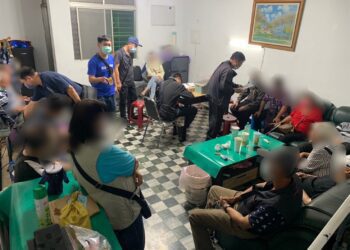 賭場隱身透天民宅-22名賭客被逮