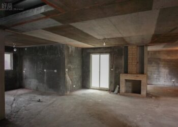 怕刮壞建商送的木地板！內行人提解方：正確裝潢順序免花冤枉錢