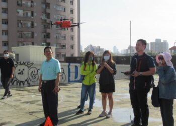 防疫生力軍「無人機防疫小隊」超前部署，支援十全果菜市場空拍任務!