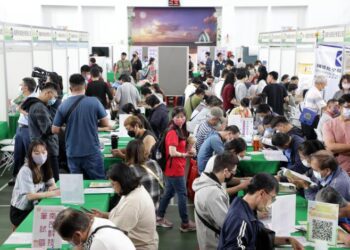 南市第一場大型就博會善化登場逾3000職缺搶人才