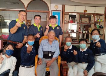 高雄市榮民服務處與慈濟基金會合作共善，關懷獨居榮民及遺眷