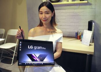搭載 AI 最輕 16 吋翻轉觸控筆電　LG gram Pro 2-in-1 正式上市