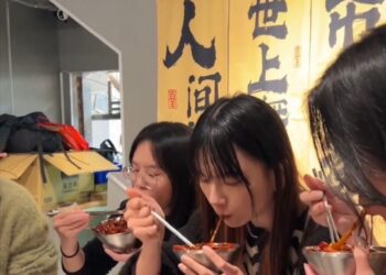 正宗永和重慶麻辣火鍋 挑戰極辣