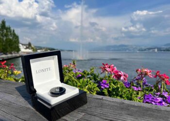 紀念逝去的摯愛！骨灰變寶石-「鑽石葬」成新選擇