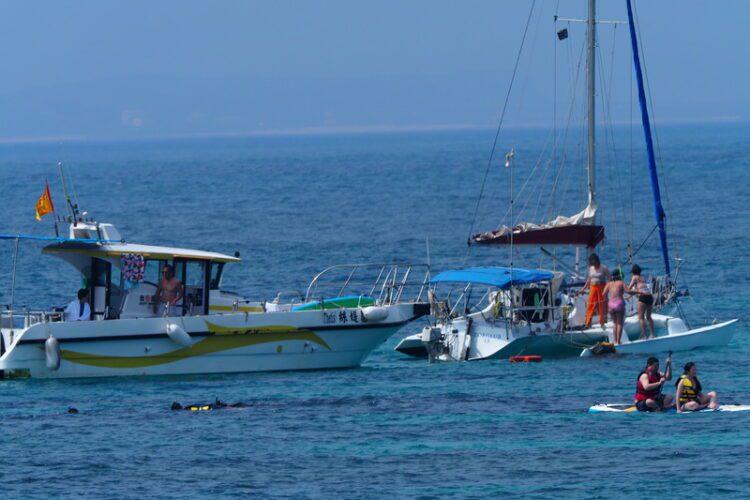 Hi漾~海洋~澎湖南方四島國家公園水域遊憩活動開始囉! hi漾~海洋~澎湖南方四島國家公園水域遊憩活動開始囉!
