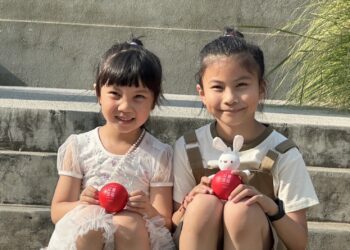 延續紅球熱潮-文化局場館限量授權印刷版-“小紅球”讓你帶著走