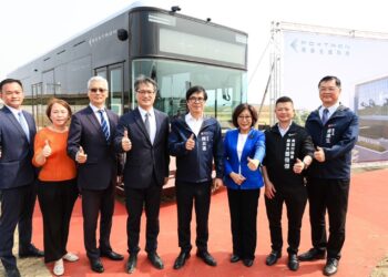鴻華先進橋科電巴廠動土-陳其邁：建立完整全球電動巴士研發與生產生態系