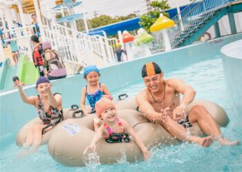 暑假親子必玩行程-六福水陸雙樂園一次狂歡-夏日消暑大法-一窺動物明星透心涼秘訣