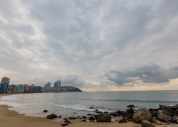 夏天暢遊韓國5景點-瘋玩海灘、滑翔傘、搖滾音樂節