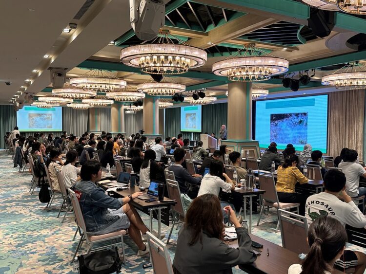 國內規模最大國際巨型草食獸麻醉工作坊驚呼聲中落幕 將啟動與南非克魯格國家公園動物保育合作計畫 國內規模最大國際巨型草食獸麻醉工作坊驚呼聲中落幕-將啟動與南非克魯格國家公園動物保育合作計畫