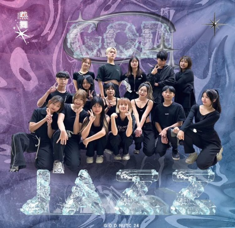 臺中7部行動書車大會師 世界閱讀日邀你遊市集逛書店 臺中7部行動書車大會師-世界閱讀日邀你遊市集逛書店