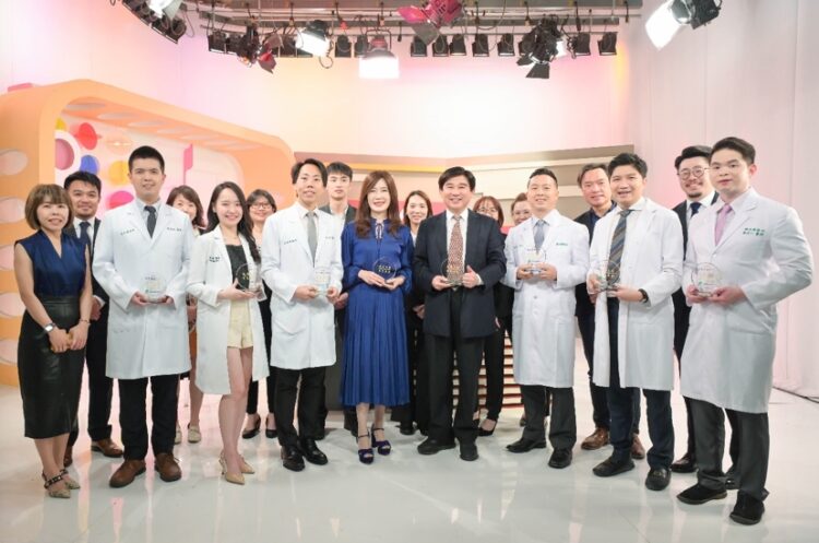 諾貝爾醫療體系全台30家診所!率眼科、醫美醫師團隊 參與製播華視《健康最前線》節目! 諾貝爾醫療體系全台30家診所!率眼科、醫美醫師團隊-參與製播華視《健康最前線》節目!