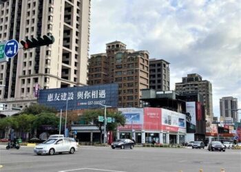 在新竹買房or定存…「20年後極大差距」！「購屋外擴」房價省千萬