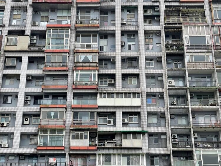 樓上打通三戶狂漏水…他忍2年被拗出錢氣炸　專家秒答誰負責