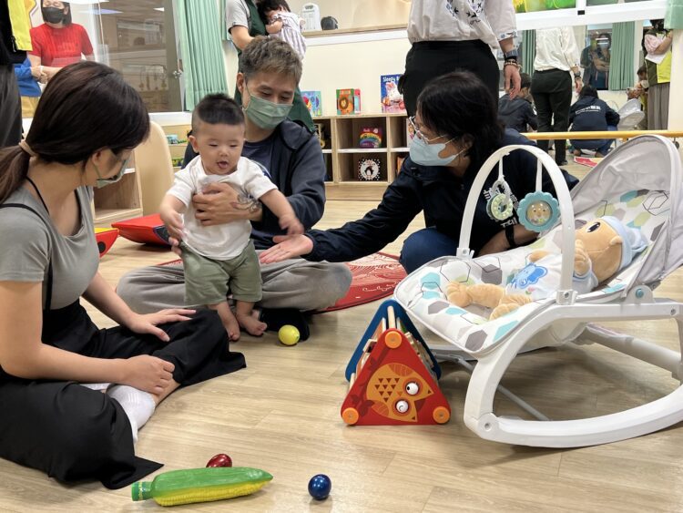 路竹第2處公共托嬰中心開幕! 育兒家庭神助手到位 路竹第2處公共托嬰中心開幕!-育兒家庭神助手到位