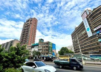 失控的房價！囤房稅上路52％民眾「看漲3～10％」專家揪禍首