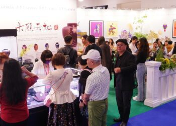 斜槓終極玩家－香華天gp-deva集團20週年 -跨界台北新藝博展示文創的多重宇宙