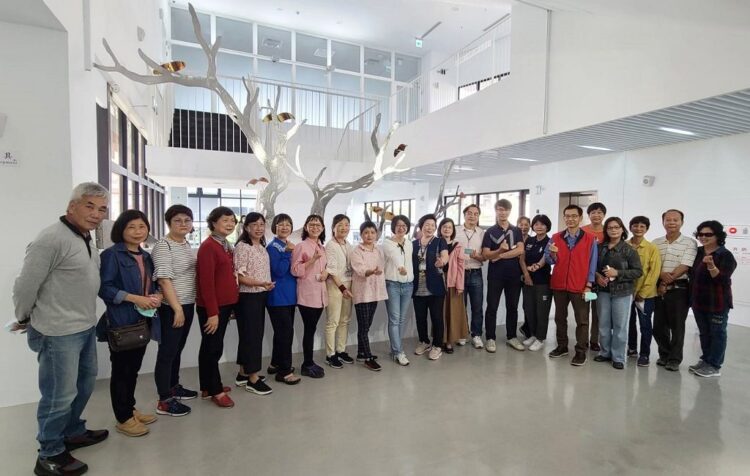 中市上楓圖書館公共藝術育樹臨楓-獲美國繆思設計獎、泰坦地產大獎雙國際肯定