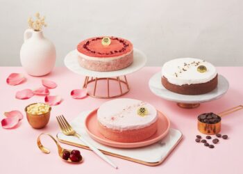 起士公爵-英國唐寧茶twinings聯手推出母親節限定款花漾胭脂莓果輕乳酪蛋糕-獻給媽咪最溫柔的優雅滋味
