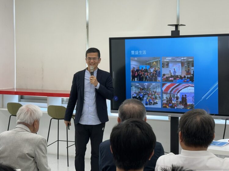 一碗「甜不辣」造就億萬人生 三發集團創辦人鍾俊榮 分享人生歷程勉勵學子 一碗「甜不辣」造就億萬人生 三發集團創辦人鍾俊榮 分享人生歷程勉勵學子