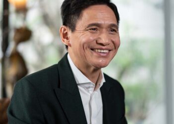 桃建商董座徐榮聰 慨捐行動書屋助教育發展