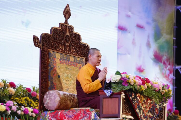 觀音山佛誕浴佛祈福盛典 逾6萬人共襄盛舉