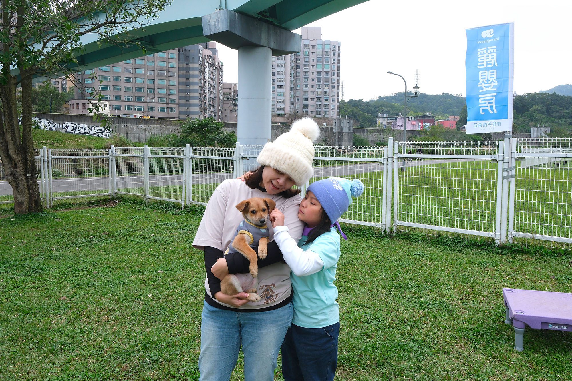 麗嬰房攜手Mary’s Doggies舉辦公益散步日 捐冰瓷棉產品收益給流浪動物