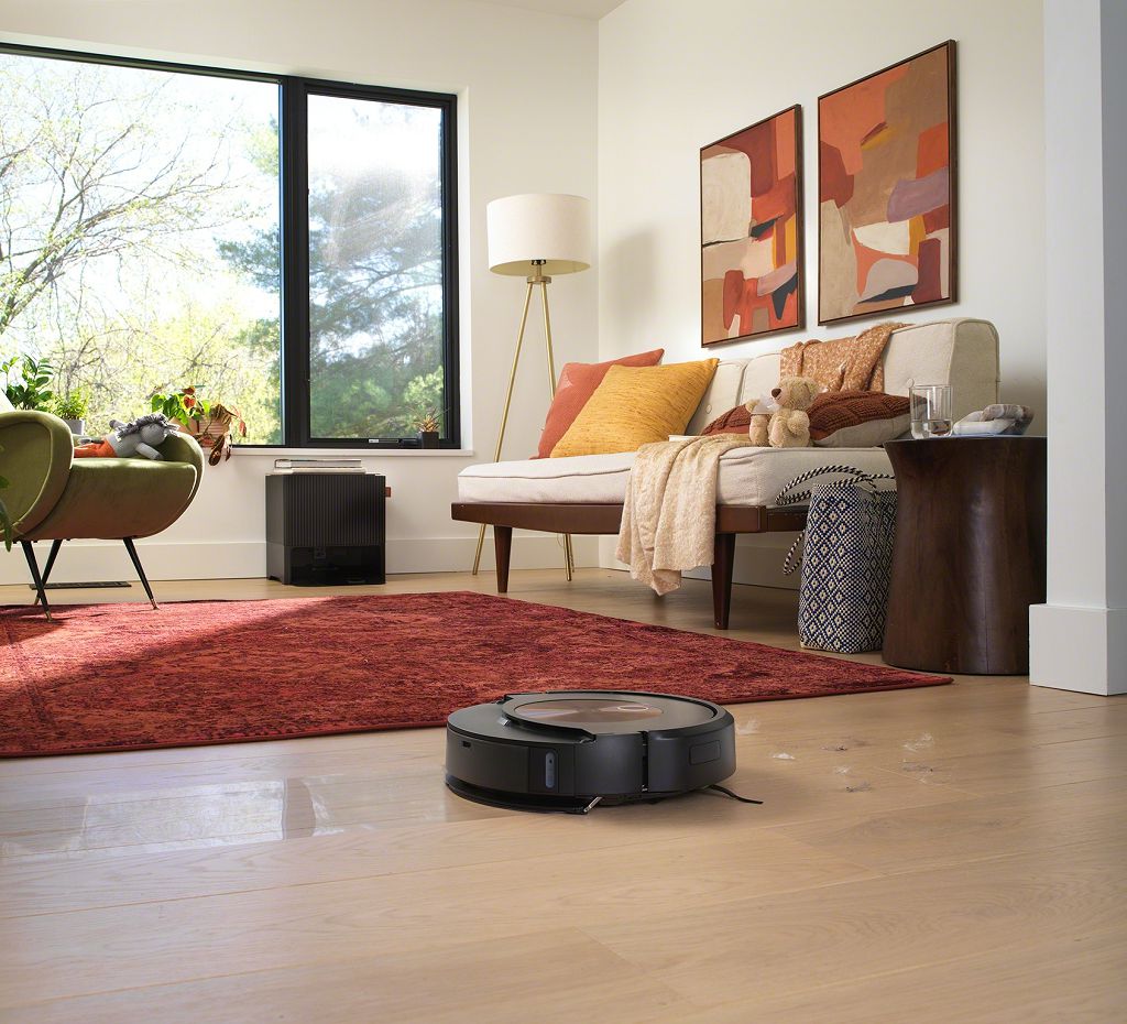 iRobot 推出最新旗艦掃拖機器人　Roomba Combo j9+ 祭出母親節優惠
