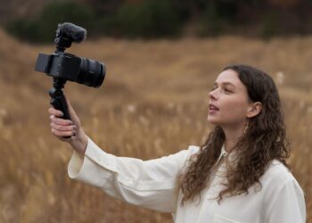 便攜設計兼具優異畫質　Sony 推出新款廣角變焦鏡頭FE 16-25mm F2.8 G