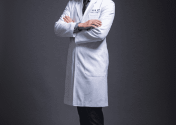 整型雙專科醫師 引領乳房、整形技術新高度