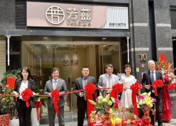 母親節優惠快搶 知名滴雞精桃園門市開幕 燕窩買一送一